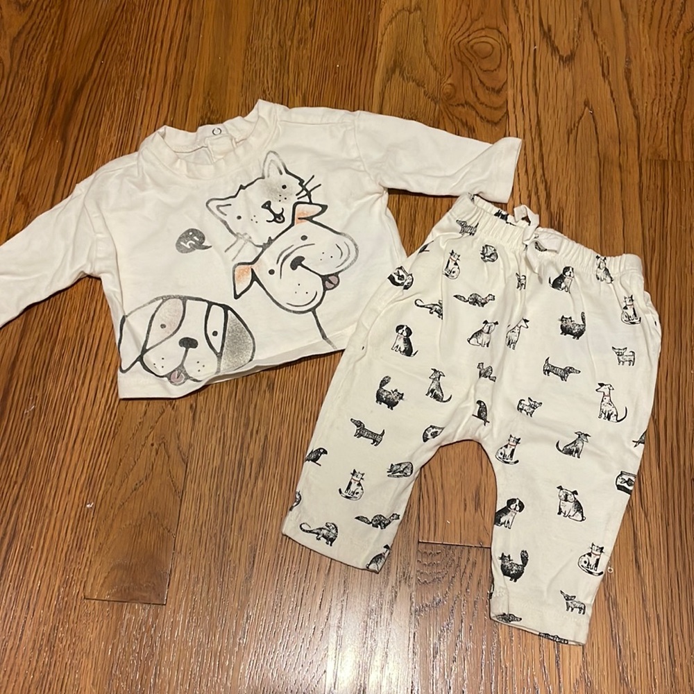 Baby Gap Cat + Dog 0-3 Month Outfit, Organic Cotton